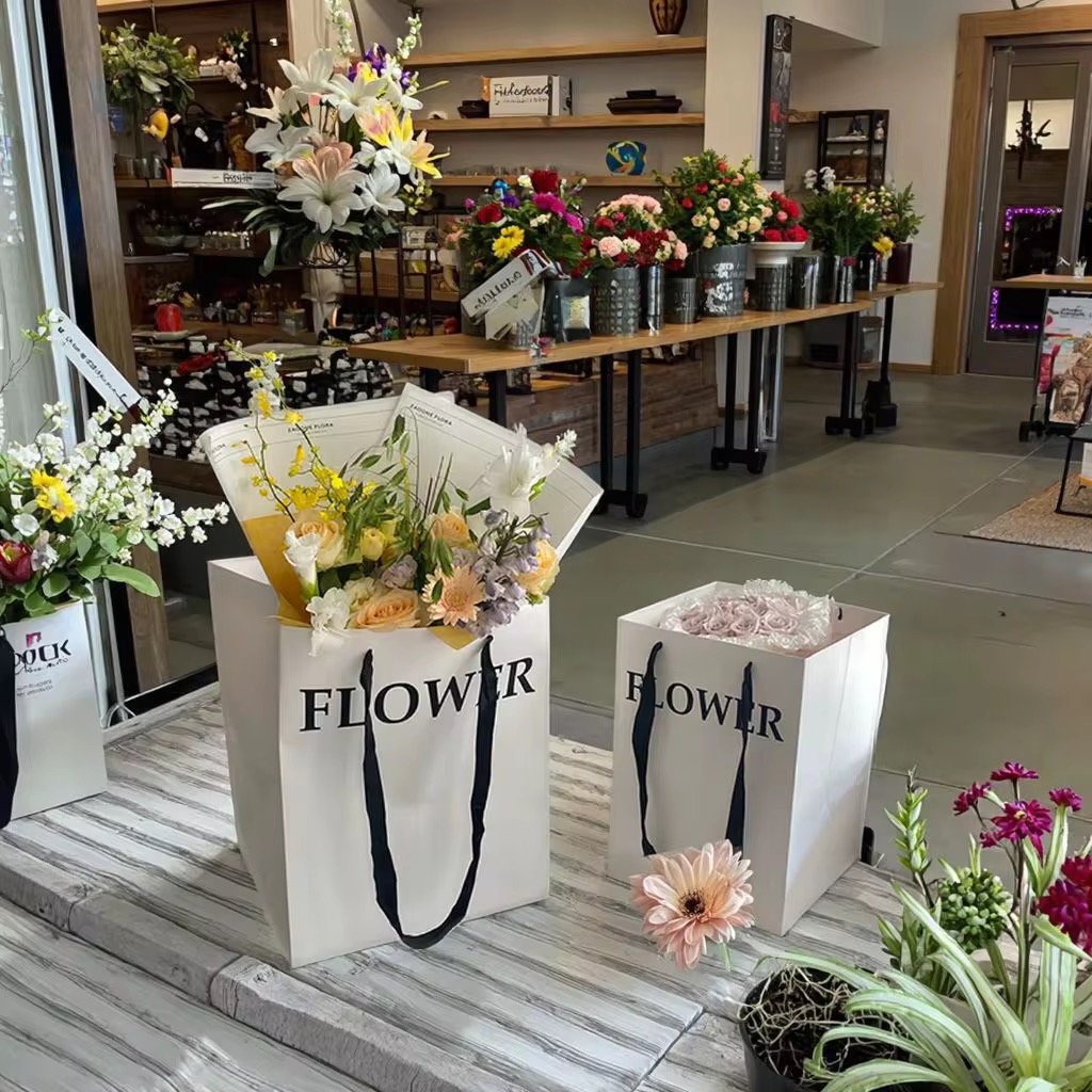 Printed Luxury White Square Flower Bouquet Paper Bags
