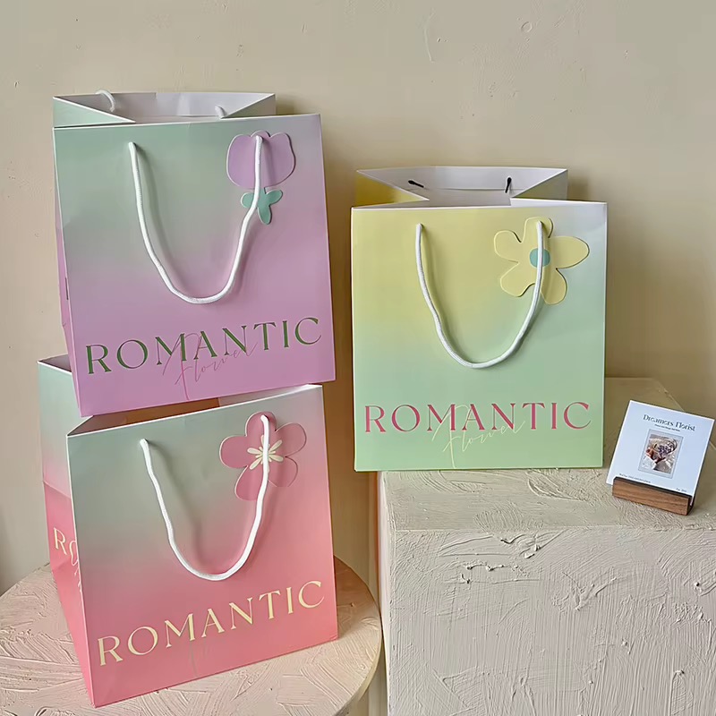 New Paper Floral Romantic Gradient Flowers Gift Bag