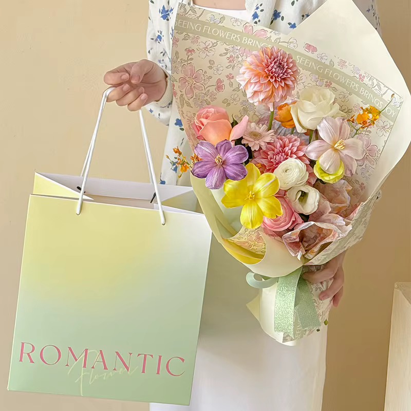 New Paper Floral Romantic Gradient Flowers Gift Bag